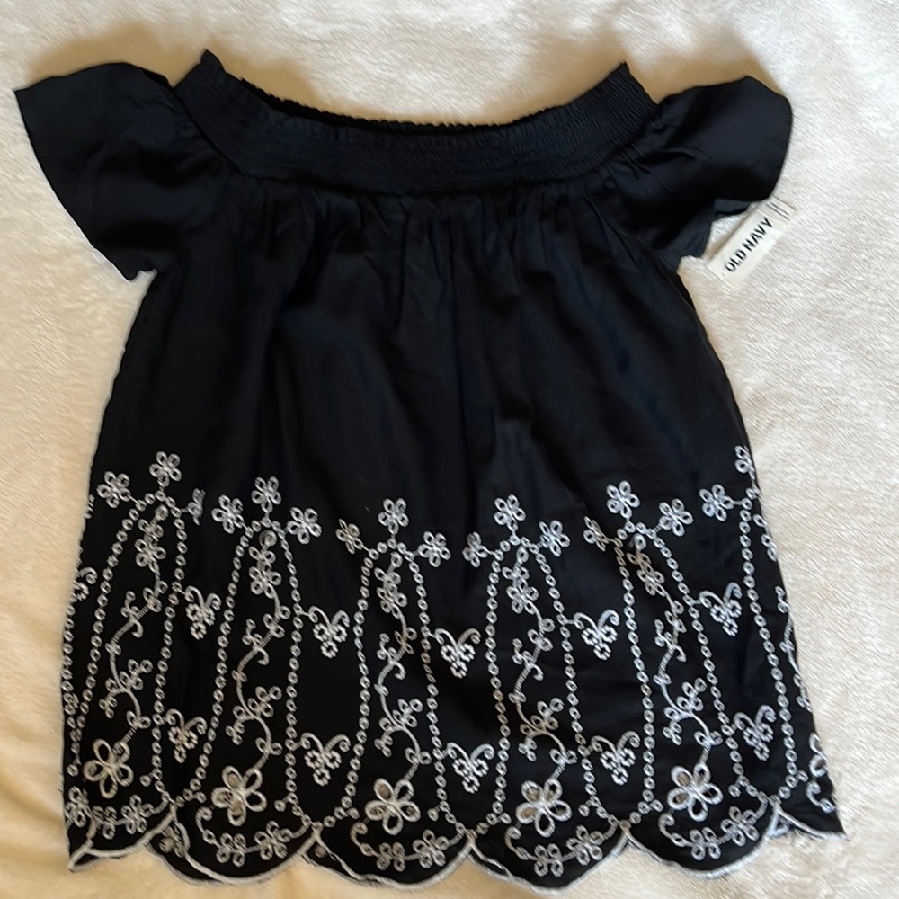 Women”s elastic off shoulder top